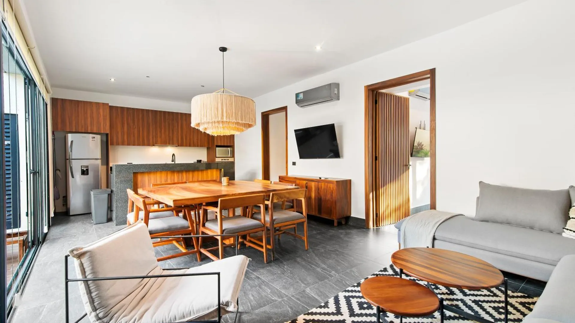 トゥルム La Veleta Getaway At Asana Leaf House Sleeps 12ヴィラ 別荘